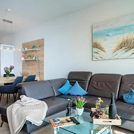 Dom wakacyjny Kleine Auszeit By Seeblick Ferien Oro, Direkter Wasserblick, Am Olpenitz